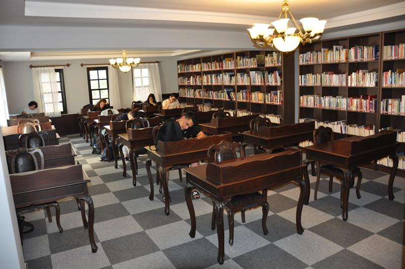 kütüphane (5).JPG